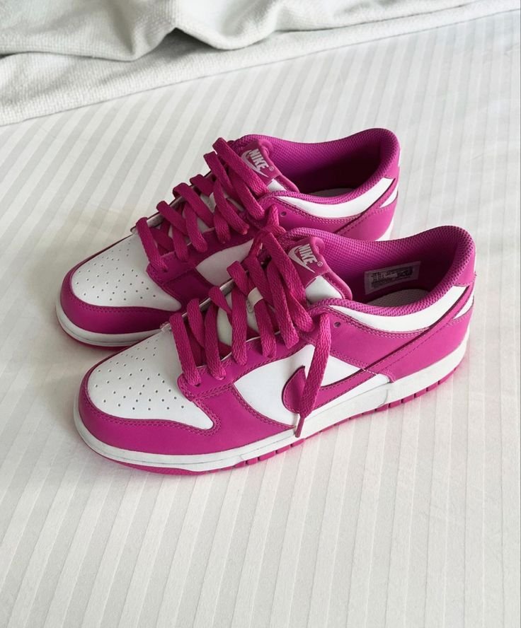 Dunk Low Pink/White